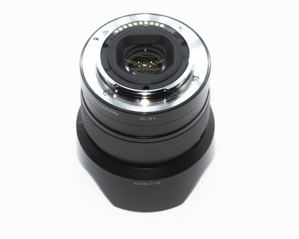 Sony E 35mm f/1.8 OSS Lens with Hood and Caps (2075852) (Second Hand)