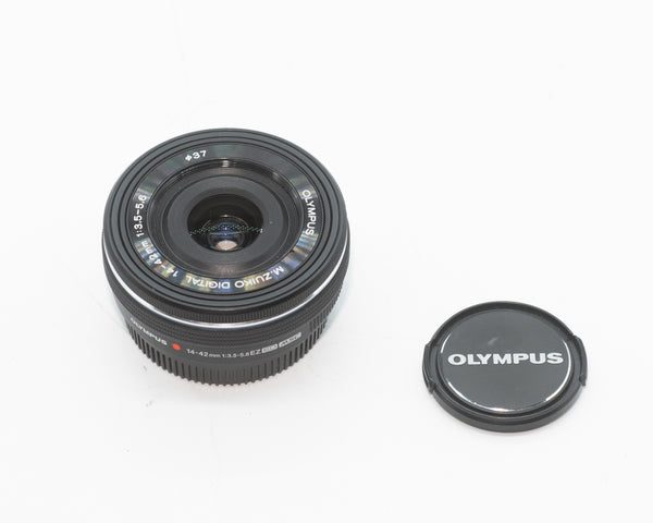 Olympus M.Zuiko Digital ED 14-42mm f/3.5-5.6 EZ Lens Black with Caps (Second Hand)