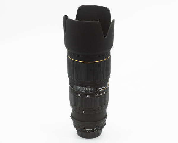 Sigma AF EX 70-200mm f/2.8 APO DG Macro Lens for Nikon F with Case and Caps (Second Hand)