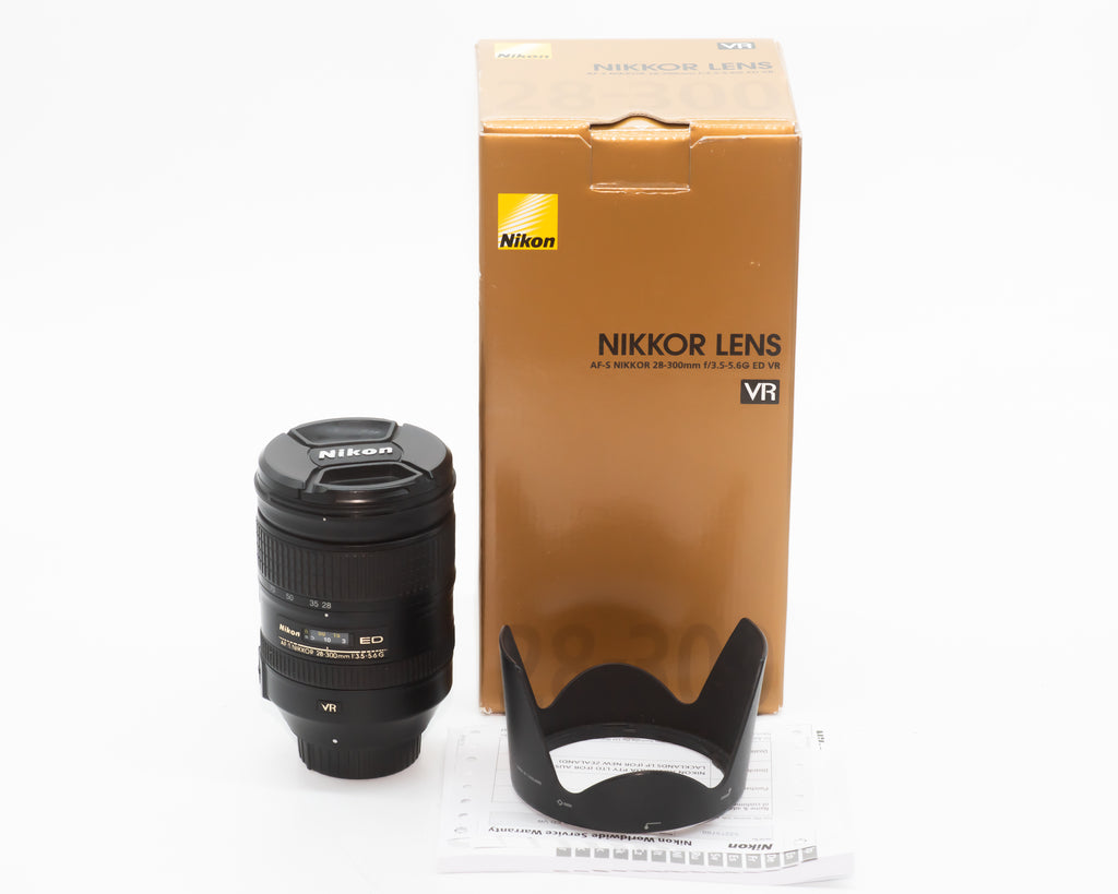 Nikon AF-S NIKKOR 28-300mm f/3.5-5.6G ED VR Lens (Second Hand)