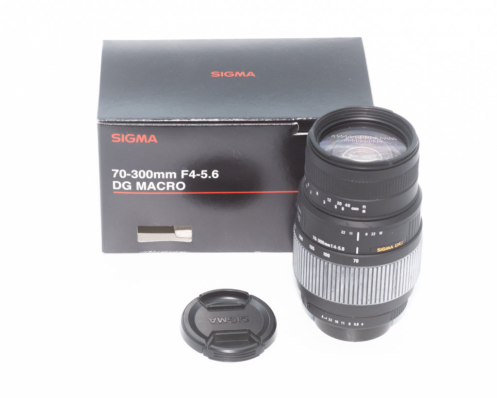 Sigma 70-300mm Lens for Pentax in Box with Accessories 11391621 (Second Hand)