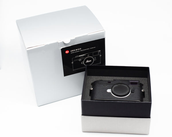 Leica M10-D Black Chrome Finish Mint in Box w/Accs 5500335 (Second Hand)