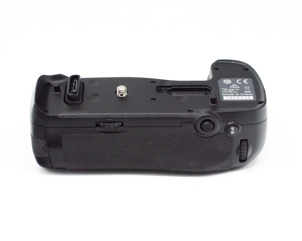 Nikon MB-D18 Vertical Battery Grip for D850 4028135 (Second Hand)