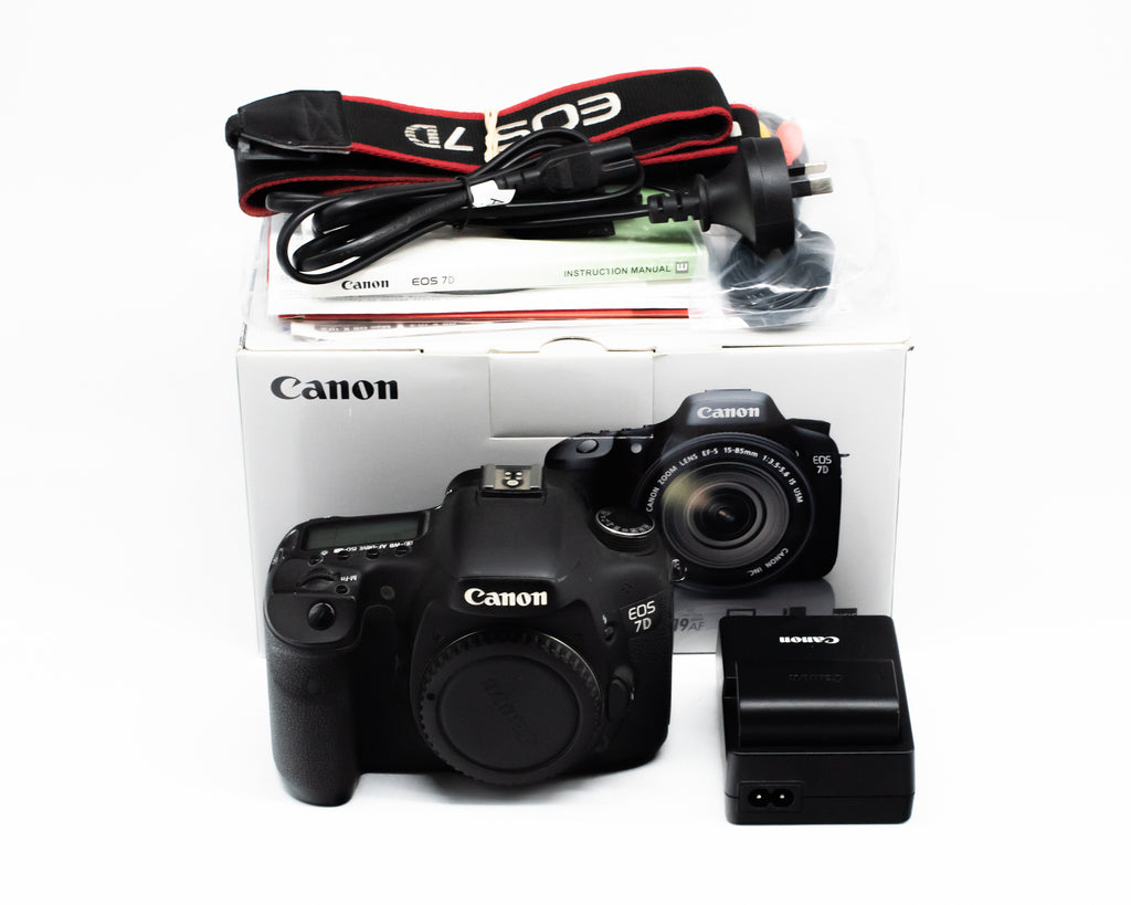 Canon EOS 7D Body with Box Strap Manual and Battery 430403806 (Second Hand)