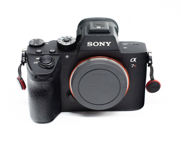 Sony Alpha a7R III Mirrorless Camera Body with Box & Charger (Second Hand)