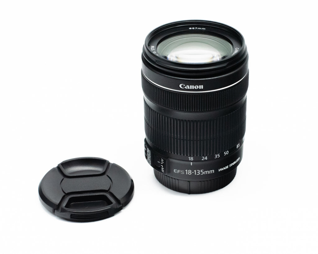 Canon EF-S 18-135mm f/3.5-5.6 IS Lens with Caps (Second Hand)