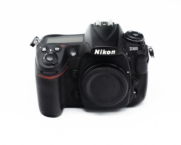 Nikon D300 Digital SLR Camera Body with Battery & Manual 4149099 (Second Hand)