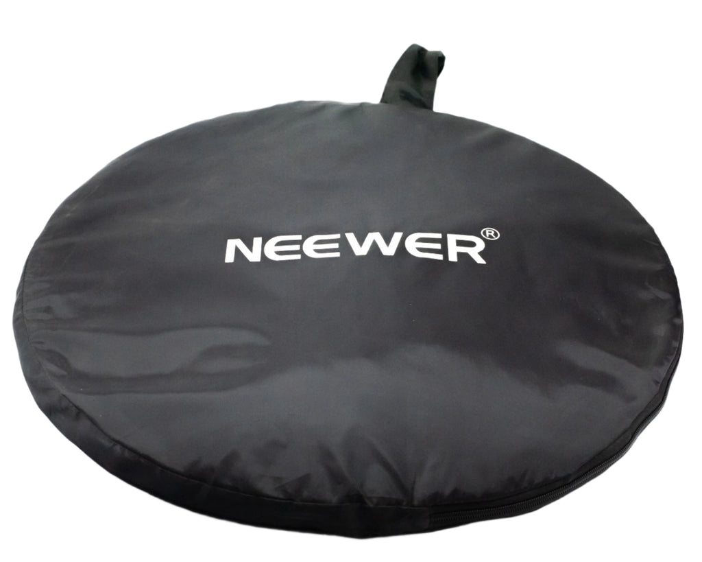 Neewer 1.5M x 2M Pop-out Lighting Reflector (Ex-Demo)