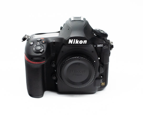 Nikon D850 Digital SLR Camera Body with Manual Charger Strap & Battery [SC 8k] (Second Hand)