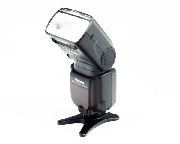 Nikon SB-910 Speedlight w/Pouch Diffuser & Stand 2197194 (Second Hand)