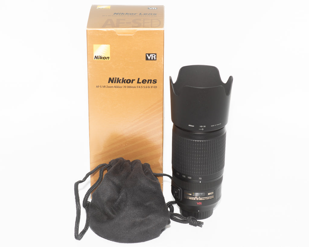 Nikon AF-S NIKKOR 70-300mm f/4.5-5.6G IF-ED VR Lens with Box (Second Hand)