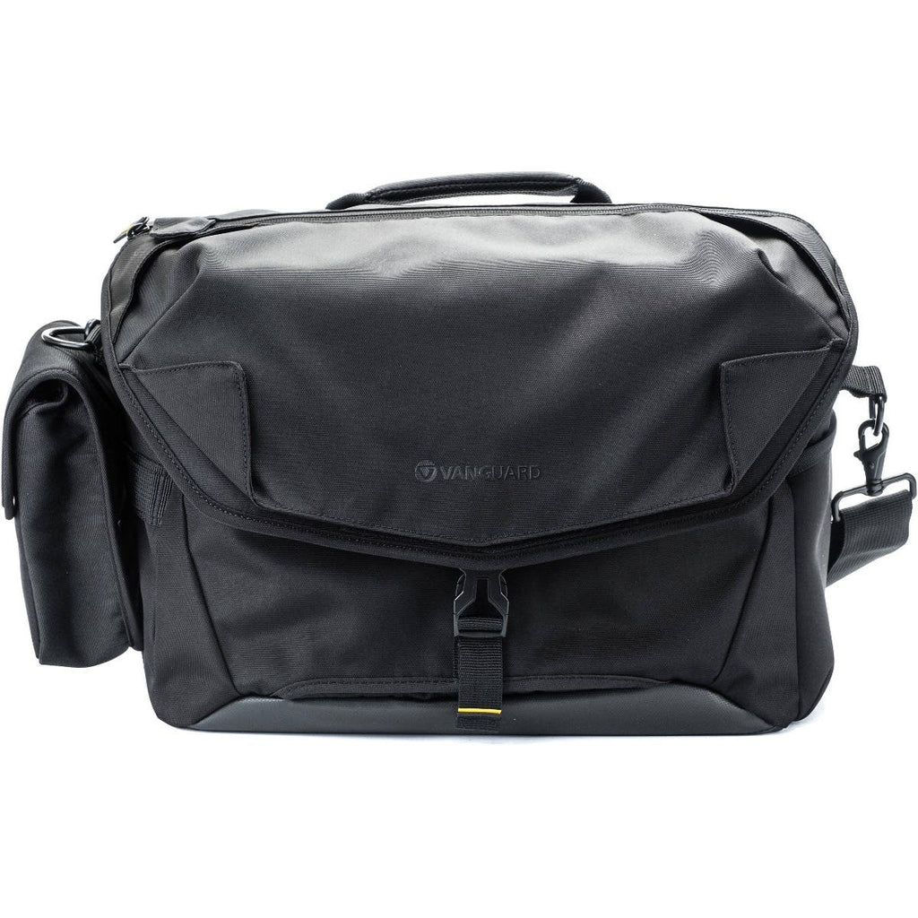 Vanguard ALTA ACCESS 38X Shoulder Bag (Black)