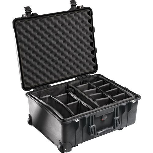 Pelican 1564 Case with Dividers (Black)